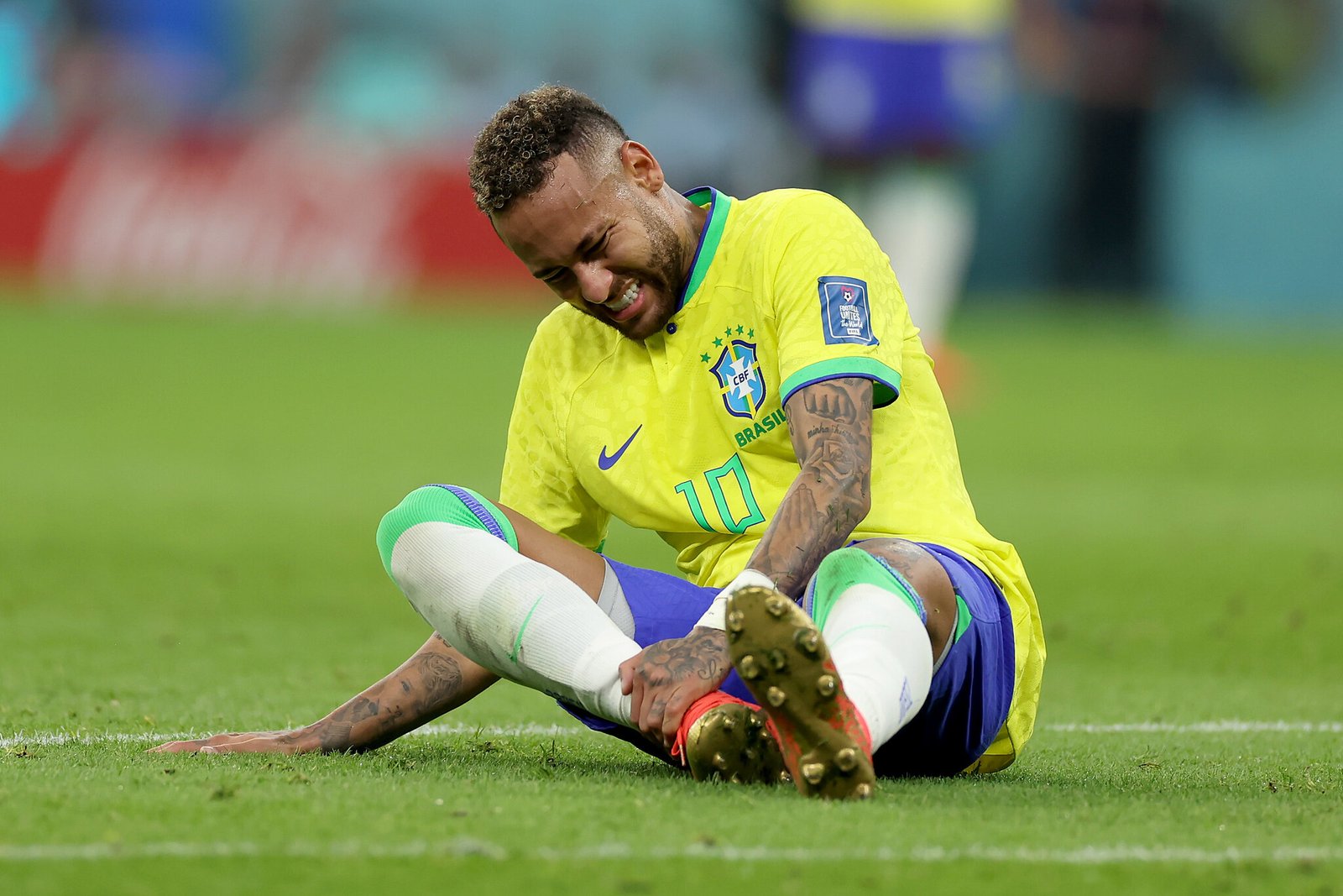 25world-cup-neymar-injury-1-46df-superJumbo