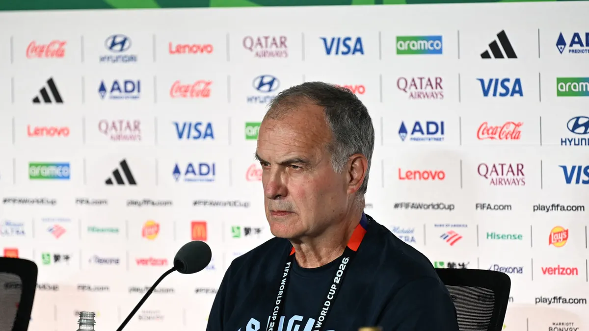 Bielsa Leaves a Process Full of Questions - Urugay Eliminated from WC2026