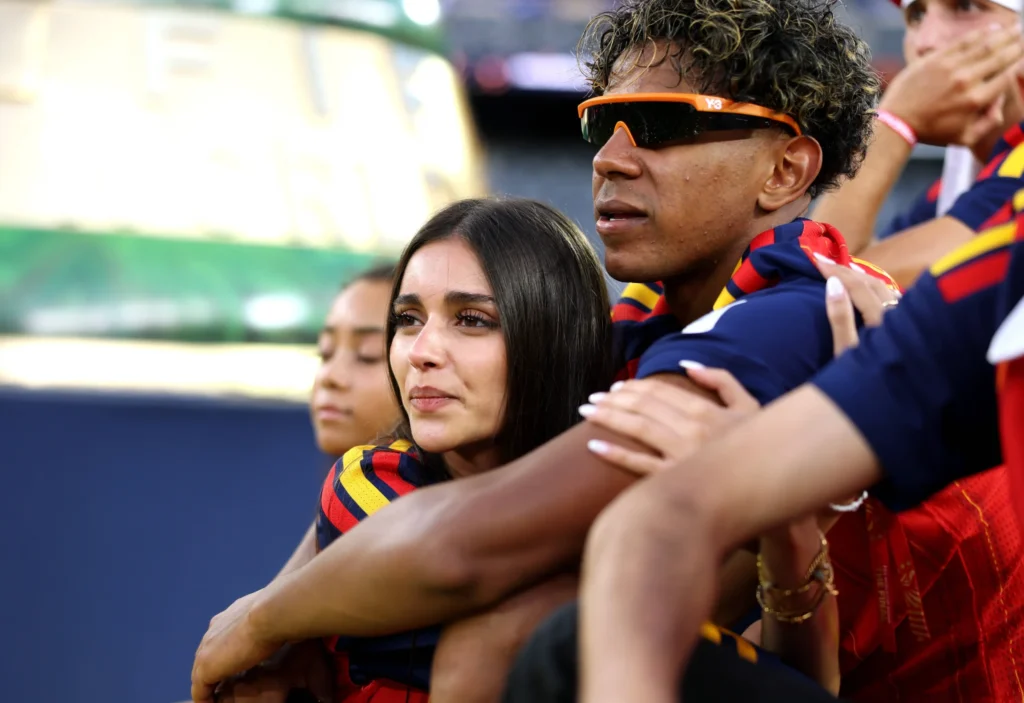 Lamine Yamal and Inés García