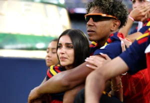 Lamine Yamal and Inés García