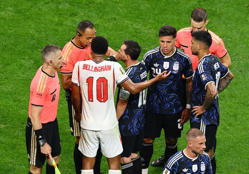 The First Half Dispute Reflected a Physical Contest