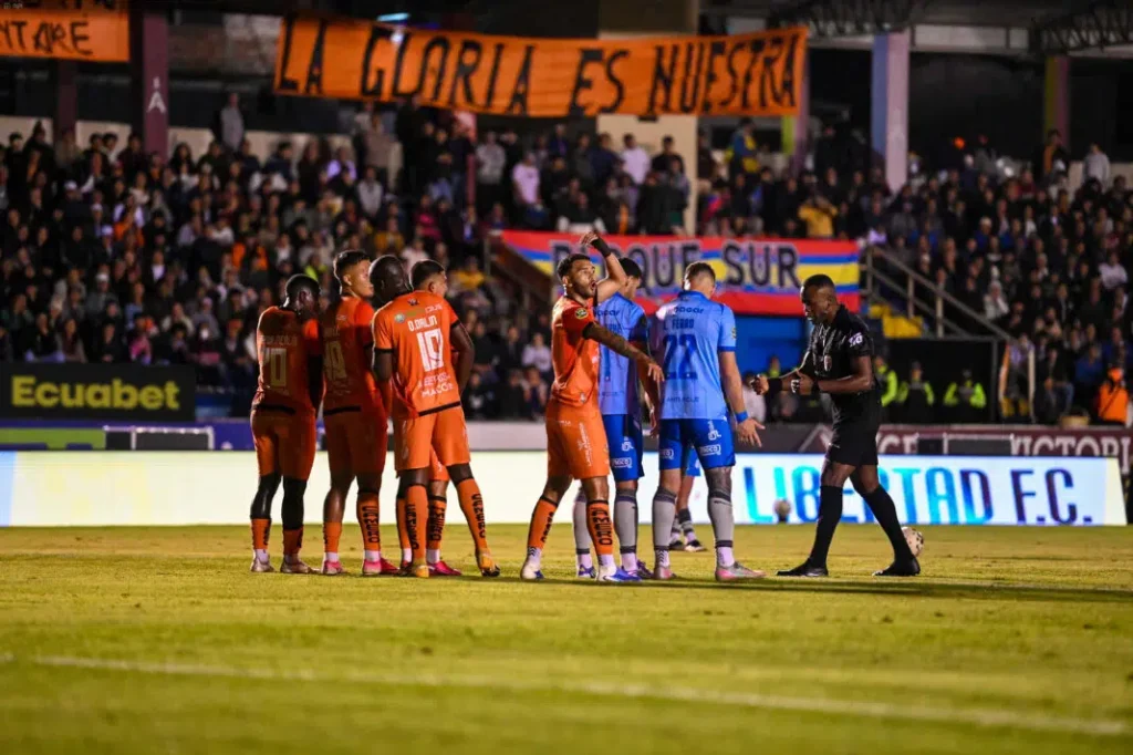Libertad FC vs Macará