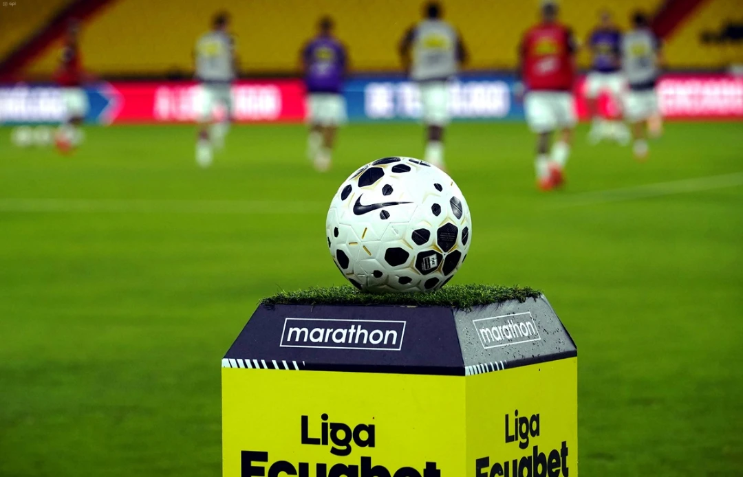 LigaPro 2027 format