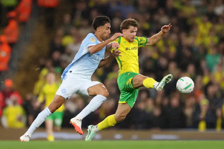 Manchester City thrash Norwich